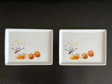 CB2 Crate & Barrel Oliver Appetizer Plates set Of 2 Coconut Macaroons Pre-Owned