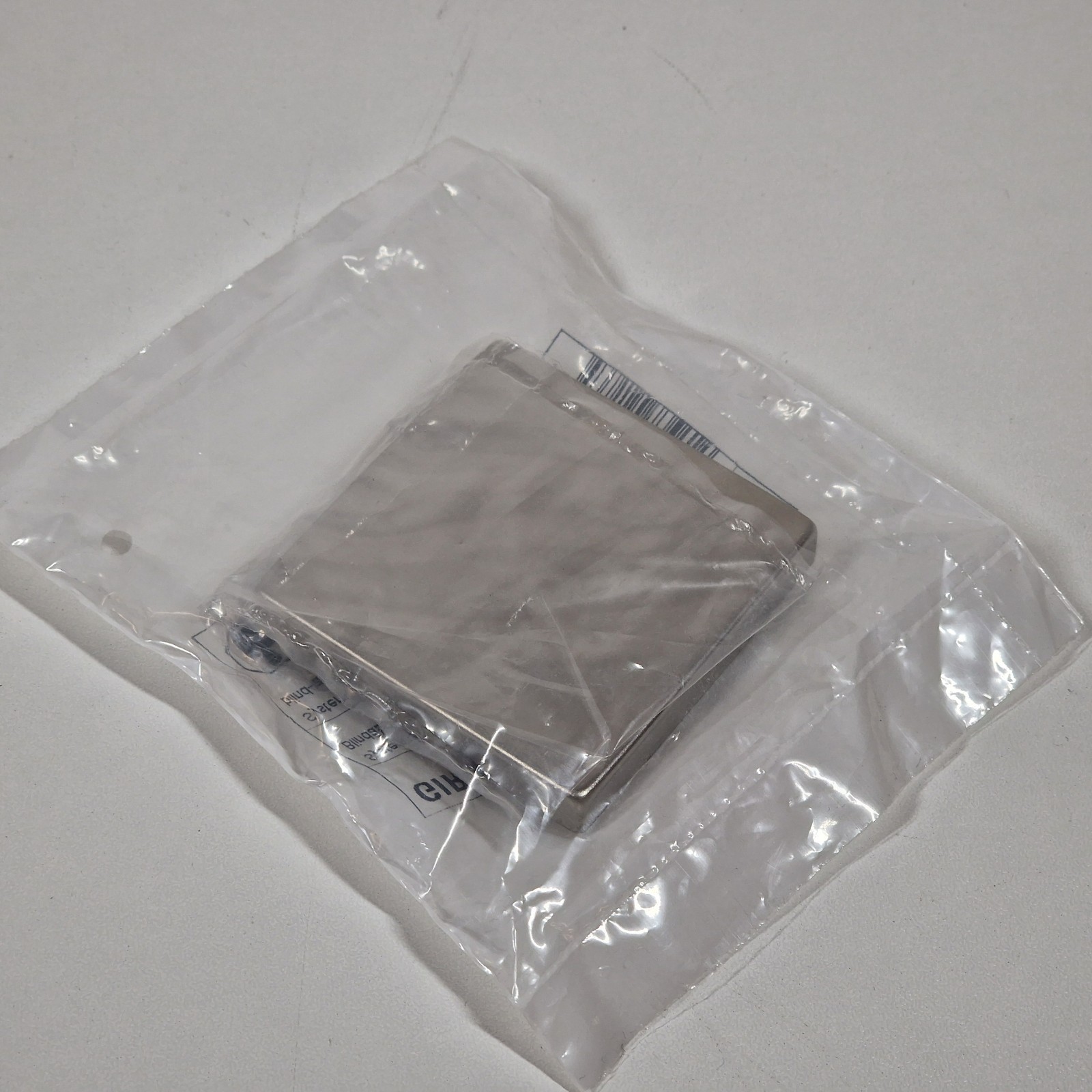 Gira 0268600 BlindAbdeckung Tragring System 55 Edelstahl Abdeckung Silber