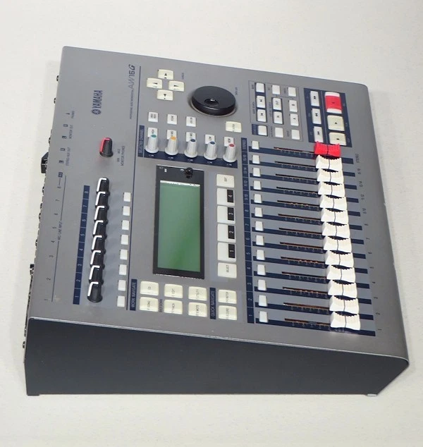 EXCELLENT! Yamaha AW16G 16-track Digital Audio Workstation with Power Supply! - Image 4 of 4