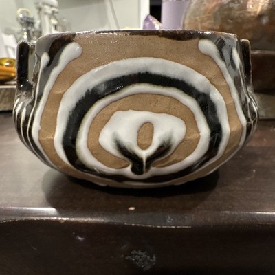 Art Pottery Ceramic Round Ashtray Brown Black White Drip Glaze Glossy Decor