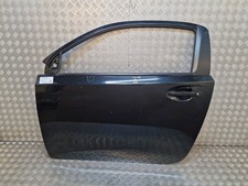 Porte avant et accessoires Toyota IQ