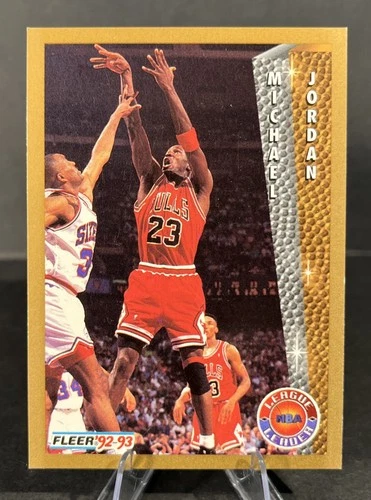 1992-93 Fleer MICHAEL JORDAN League Leader Card #238-Chicago Bulls 🐐