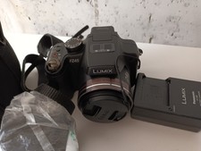 APN Lumix FZ 45 + housse et accessoires TBE