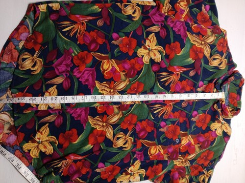 Solutions Original Floral Hibiscus Button Up Shirt Size Small - Picture 7 of 14