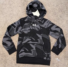 NWT Boys Under Armour Black  Gray Camo Hoodie Sweatshirt Size Small 8