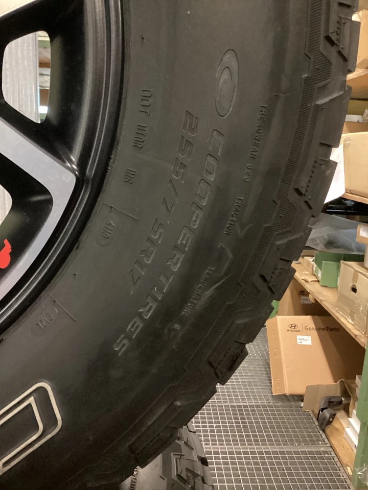 5 ORIGINAL 17" ALU AT  Räder JEEP WRANGLER JL 255/75R17 115T Cooper 6BZ39TRMAA - Bild 3 von 4