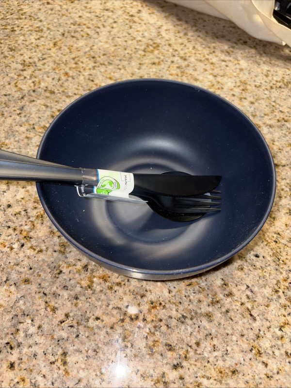 Mainstays Plastic Bowl Blue 38 oz & Knife,Fork & Spoon Black