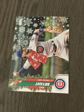 2020 Topps Holiday WalMart Mega Box SP Short Print Scarf Variations KRIS BRYANT