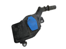 Waschwasserbehälter Wasserbehälter mit Einfüllstutzen für Audi A5 8T 07-12 TDI