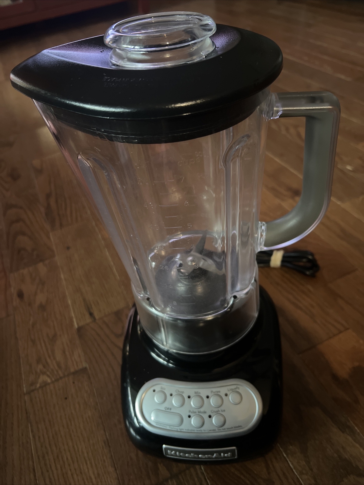 Black KitchenAid Model KSB5600B0 5 Speed Blender 56 Oz 7 Cups Mixer