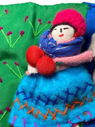Peruvian Arpilleras 12” Across X 11” Tall 3D Wall Hanging Working The Fields - Picture 2 of 12