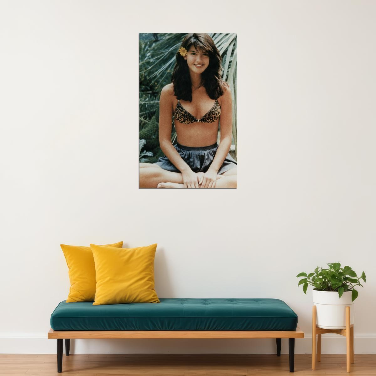 402438 Phoebe Cates WALL PRINT POSTER US | eBay