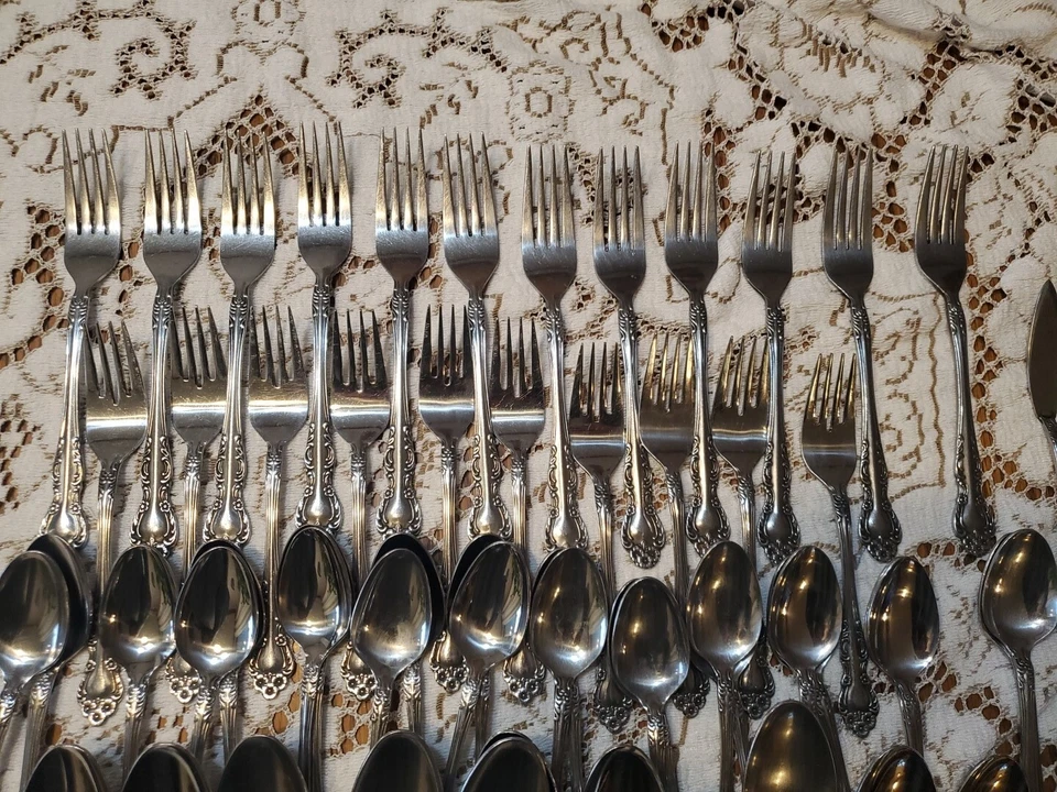 EKCO ETERNA BEAUMONT Flatware  ELEGANT Lot Of 70! Complete Service For 10!+ A3 - Image 2 of 4