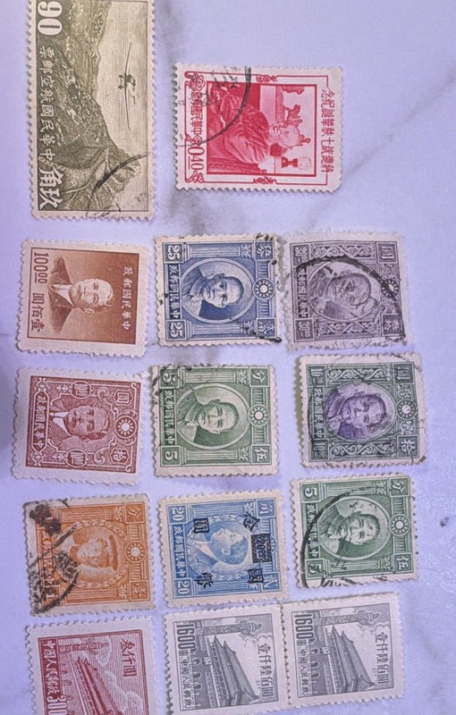 Chinese (ROC) Used Postage Stamp Lot Airmail, Politicians, Landscapes