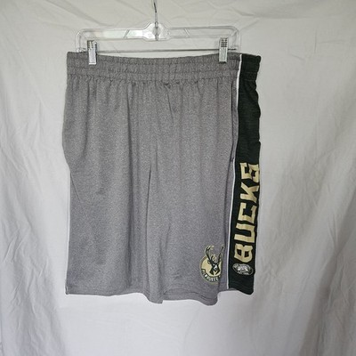 Milwaukee Bucks NBA Basketball Shorts Men's XL, Brand UNK