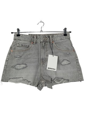 BERSHKA Jeansshorts Damen Kurze Hose Gr. DE 38 hellgrau Casual-Look