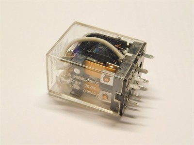 Magnacraft W78ARPCX-6 240VAC Coil, DPDT 10A ''ICE CUBE'' Relay Board Mount