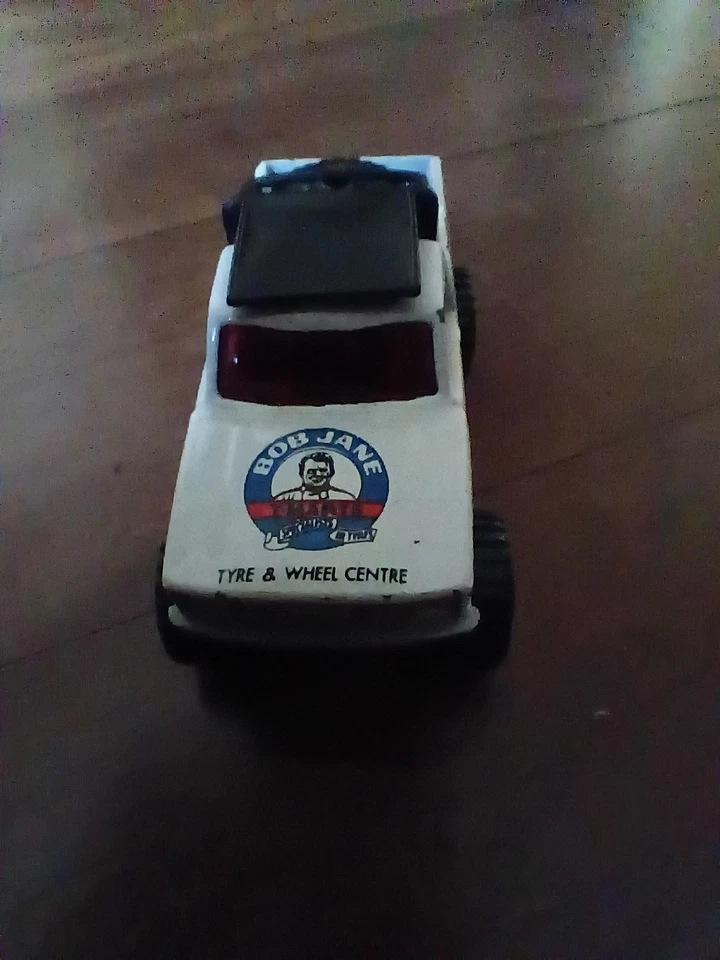 Matchbox 4×4 caminhão traseiro aberto Bob Jane T-mart caminhão promocional 1981 - Imagem 2 de 3