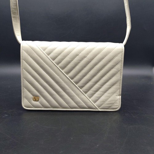 VALENTINO GARAVANI Women Shoulder Bag White Quilting Leather Gold Logo