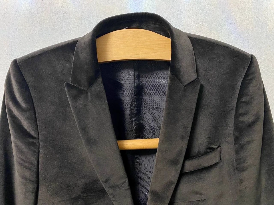 Blazer HUGO BOSS Abous Terciopelo 38L Chaqueta Negra Hecha en Turquía Elegante Foto 4 de 4