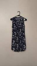 GAP Sleeveless Shift Dress Navy Blue Floral V-Neck Tie Waist Womens Medium