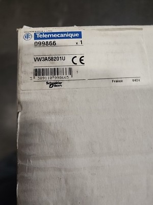 Telemecanique Schneider Electric VW3A58201U Altivar 58 Analog I/O Card Sealed