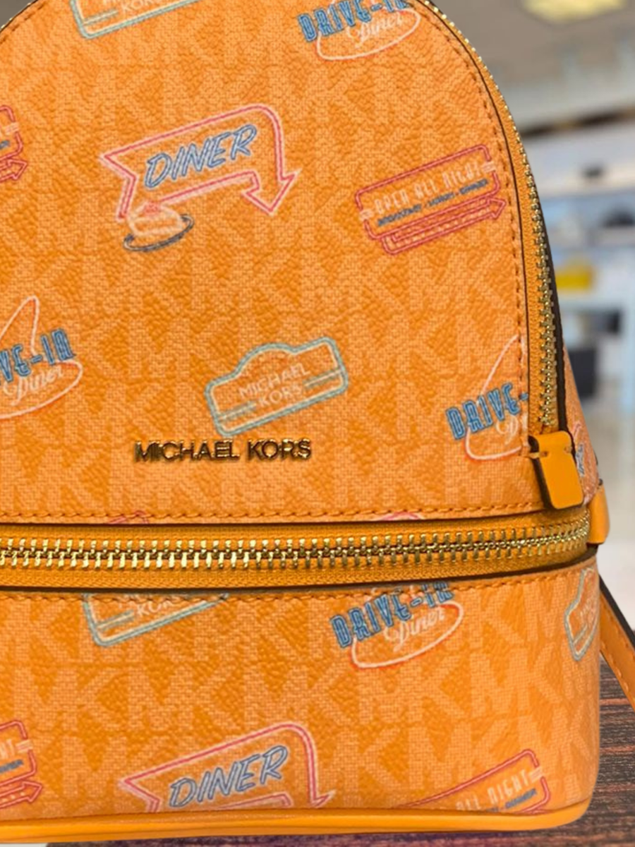 Michael Kors Rhea XS Mini Women MK Logo Strap Zip Pocket  display picture 2