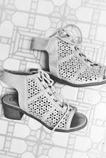 Wonder Nation Girls Lace Up Heeled Sandals Size 13 Taupe Cutout Booties Shoes