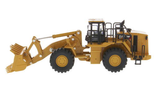 DM 1/64 Scale Caterpillar Cat 988H Wheel Loader Diecast Model Collection #85617 - Picture 4 of 6