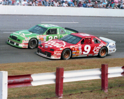 BILL ELLIOTT & BRETT BODINE 1990 RACING AT NORTH WILKESBORO 8X10