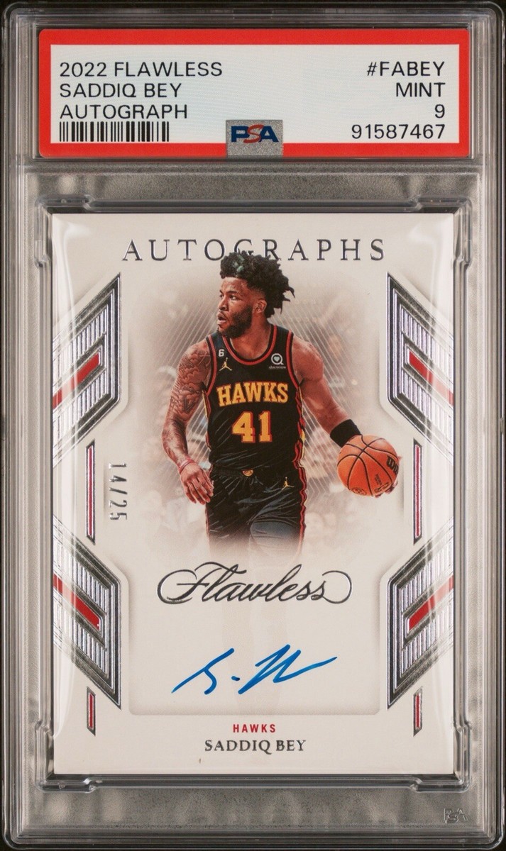 2022-23 PANINI FLAWLESS NBA AUTOGRAPHS SADDIQ BEY AUTO /25 PSA 9