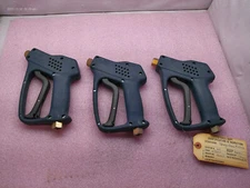 LOT OF 3, CAT PUMPS, SPRAY GUN, MAX: 250 BAR 3600 PSI (F)