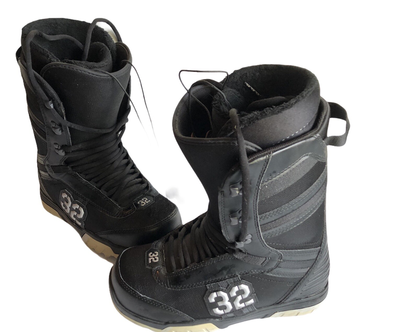 thirtytwo zephyr jones