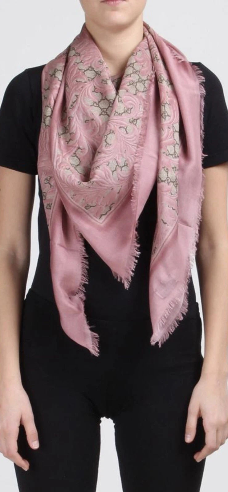 Foulard mélange soie 100 % authentique rose GUCCI rose grand logo arabesque GG