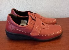 Flyflot Ladies Leather Shoes Tan Brown Velcr Fastening Size 6 - NEW