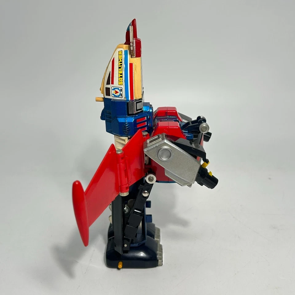 Danguard GA-79 Sateliter Ace Popy Chogokin DX Shogun Warriors Retro Robot - Image 3 of 4