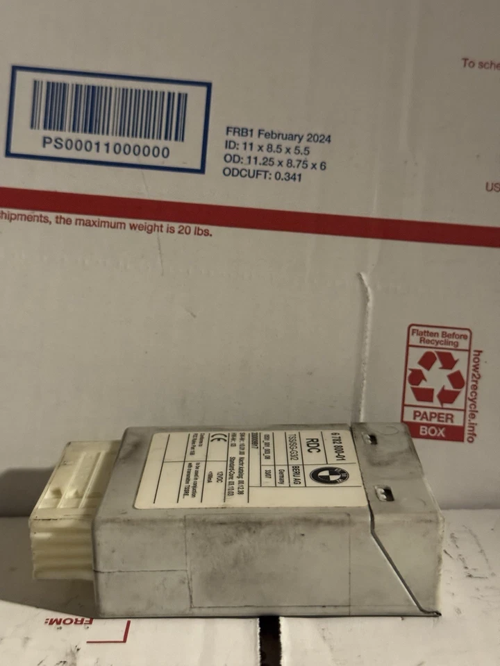 Módulo de control del sistema de monitoreo de presión de neumáticos BMW 550i 2006-2010 6782800-01 OEM Foto 2 de 4