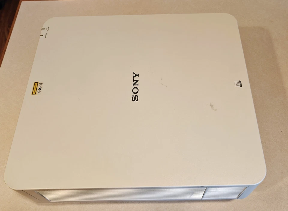 Sony VPL-FHZ57 3LCD Laser WUXGA Projector 4100 Lumens 2629 Lamp Hours Tested - Image 4 of 4