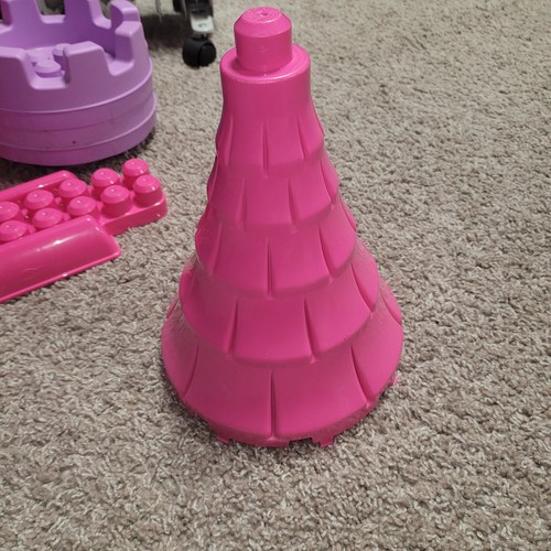 Mega Bloks GIANT DISNEY CASTLE Pink Pretend Play Replacement Blocks - Picture 13 of 18