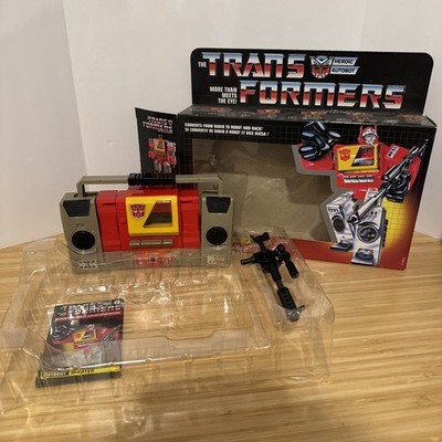 Transformers G1 Reissue Blaster Action Figure 2020 Hasbro Walmart Exclusive 