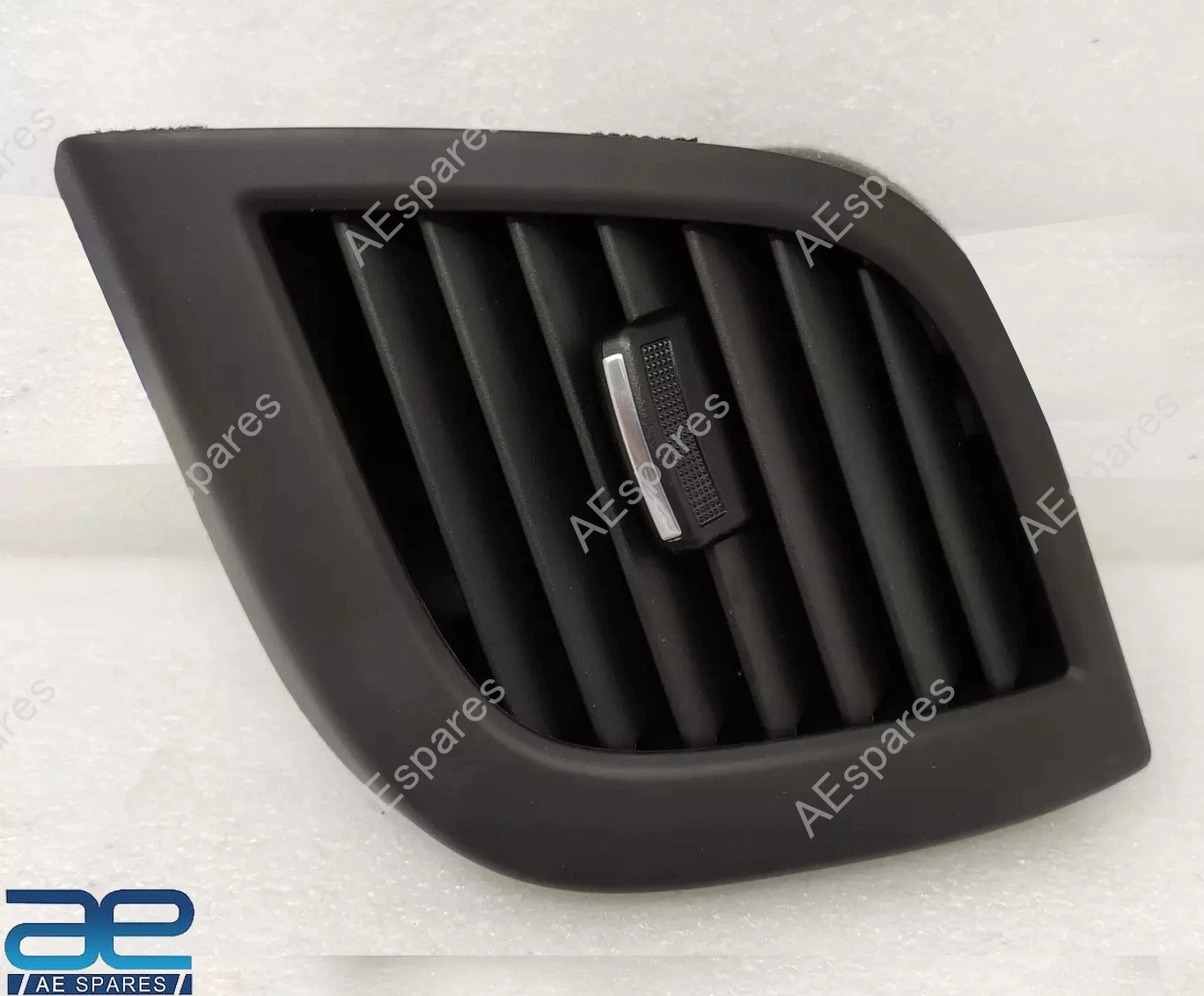 Side Duct Air Vent RH For Hyundai Verna Fluidic 2011-2017 974801V100