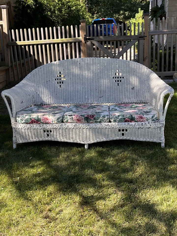 Once in a Lifetime Offer for Grey Gardens Fans!!  Settee from the Famed Estate!! - Image 2 of 4