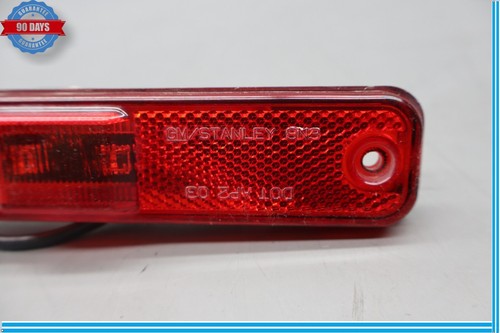 03-09 Hummer H2 Front Right Side Hood Mounted Side Marker Light Lamp Oem - Picture 4 of 13