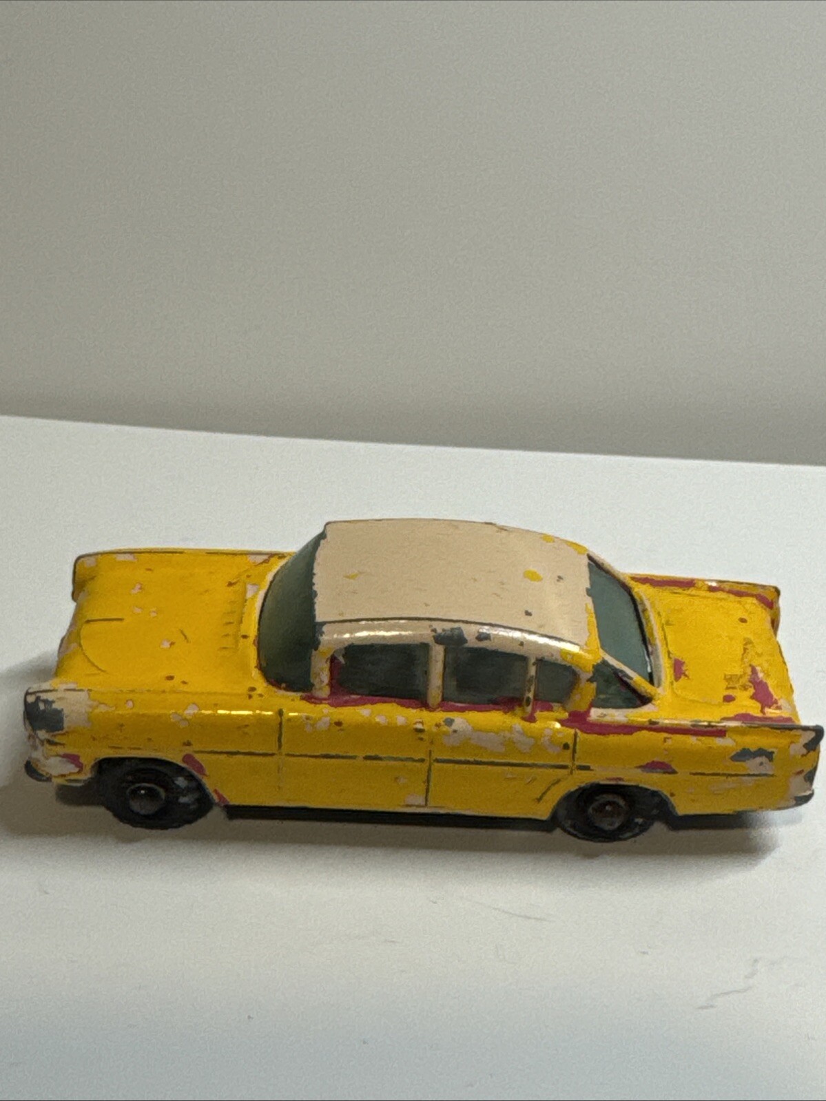 Picture 3 of 9