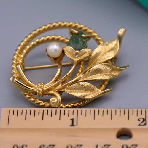 Vintage Signed Sarah Coventry Faux Pearl Green Jade Flower Gold Tone Brooch Pin - Picture 5 of 7