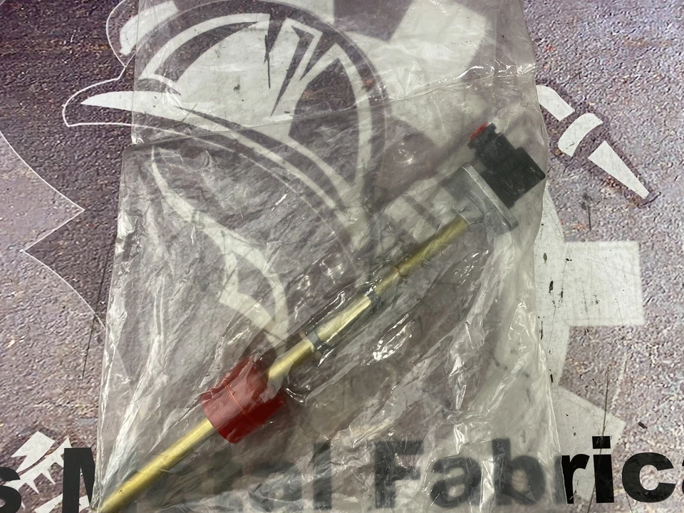 SKF WS33-2-70-315 Lubrication Level Switch  - Image 2 of 4