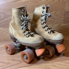 Vintage 1980s Roller Rink Rental Skates. Sz Y10selling For Parts Or Restore