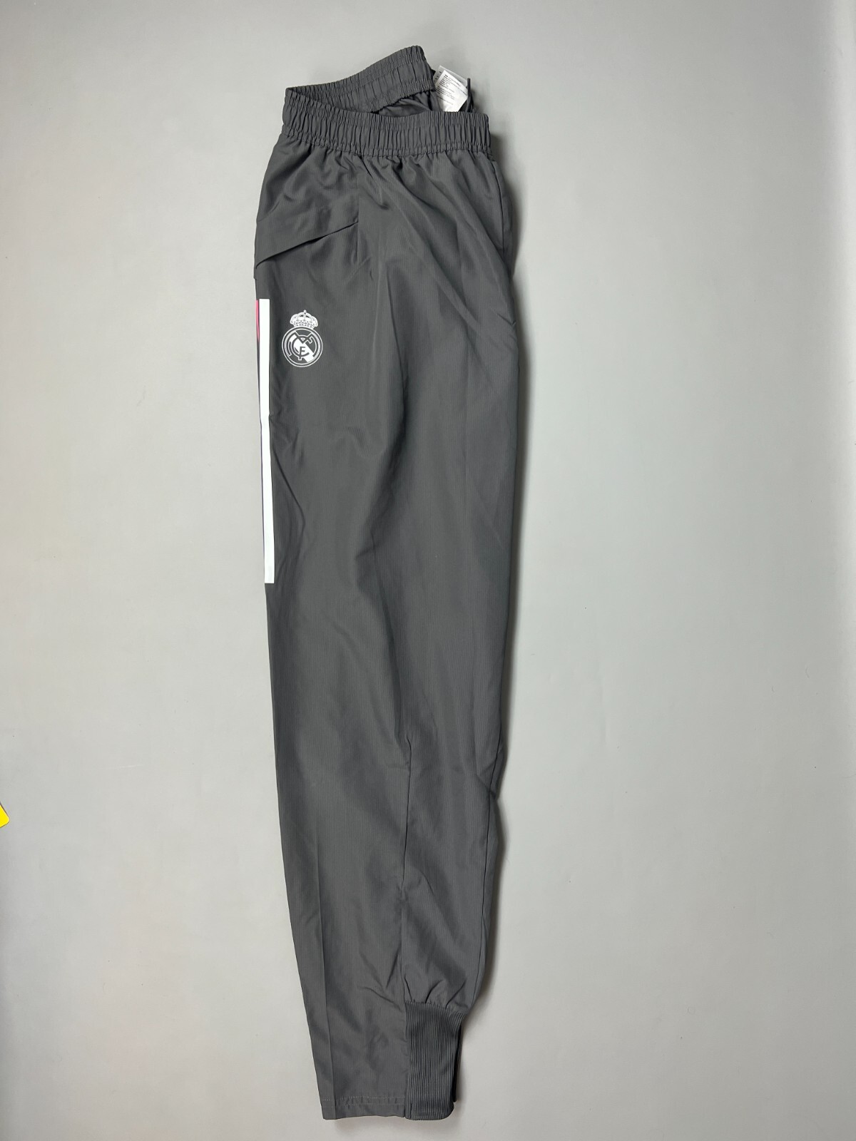 Pantalón Presentación Real Madrid En Oferta Pantalón Presentación Real Madrid - Imagen 6