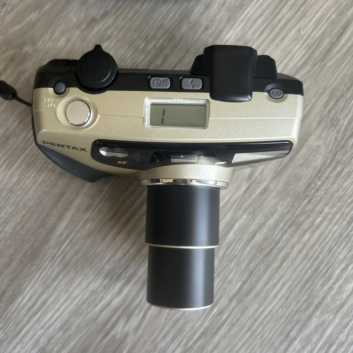 Pentax ESPIO 105G Point And Shoot Camera & Case 35mm Film 38-105mm