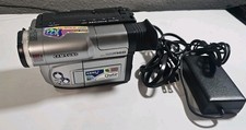 Samsung SCL700 Hi8 NTSC Video Camera Camcorder W Charger Parts Only No Battery